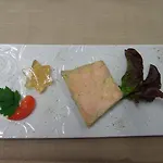 Au Fief Du Chateau Hotel 3*