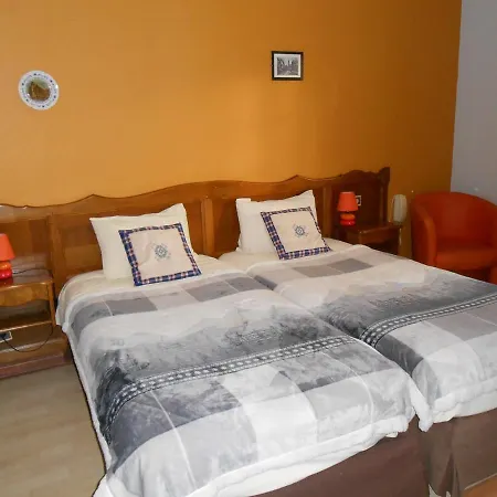 Au Fief Du Chateau 3*