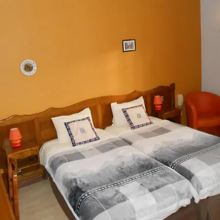 Hotel Au Fief Du Chateau 3*