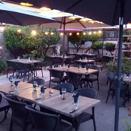 Au Fief Du Chateau 3* Orschwiller