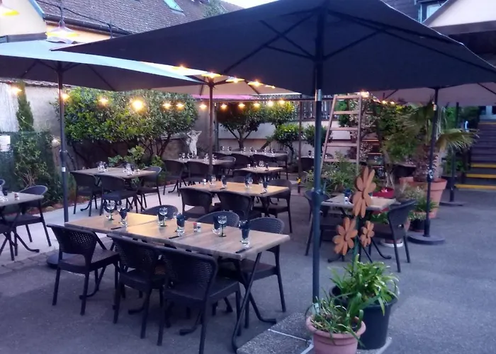 Au Fief Du Chateau 3* Orschwiller